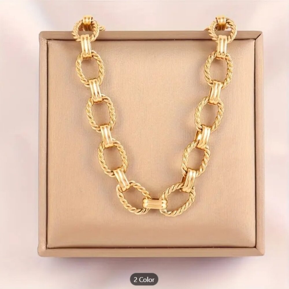 Stainless Steel 18k Gold Plated Luxurious Fashion Necklace - Picture 2 of 5